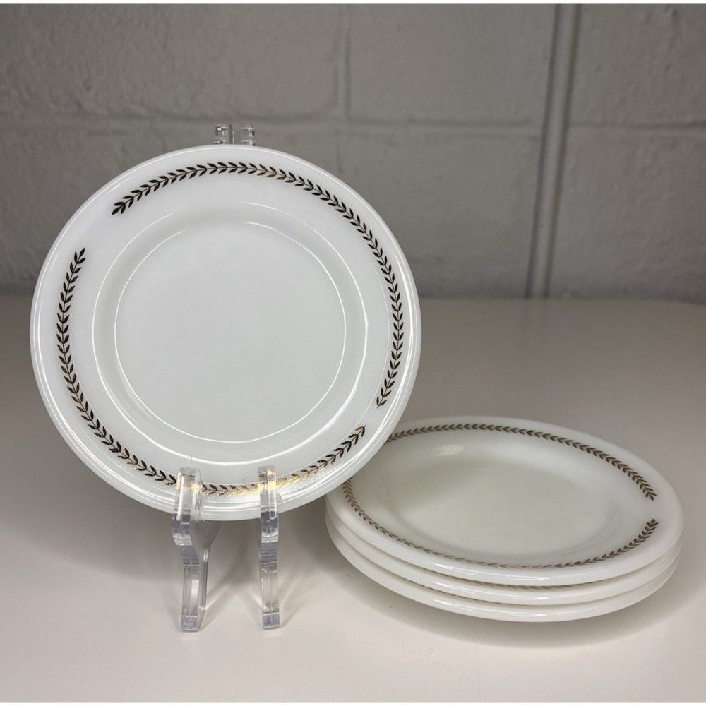4 x Vintage HILTON Pyrex Milk Glass Appetizer Plate Gold Laurel Leaf Border 5.5"